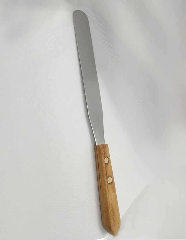 Spatula Flexible Steel Blade Wooden Handle - 6"